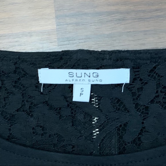 Alfred Sung Black Top with Lace Underlay Size S - Picture 9 of 11